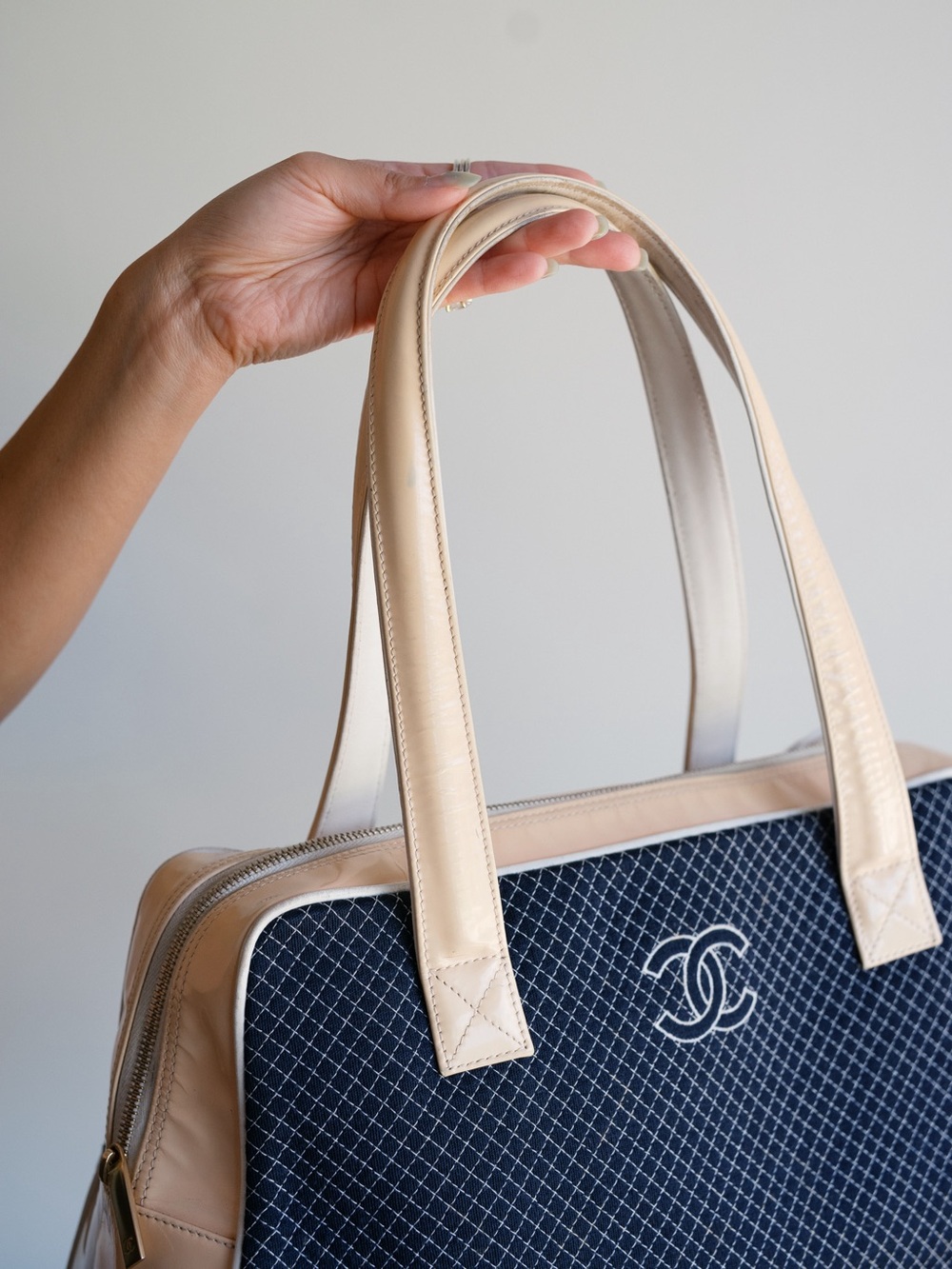 Chanel bowling bag - Picture 8 of 11